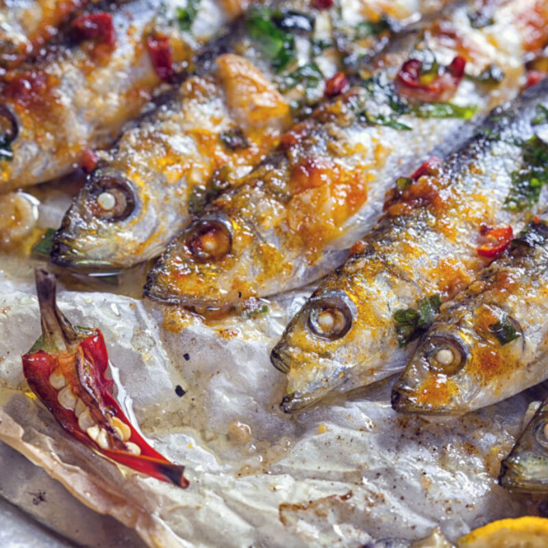 sardine-sanatoase-pe-paine-prajita